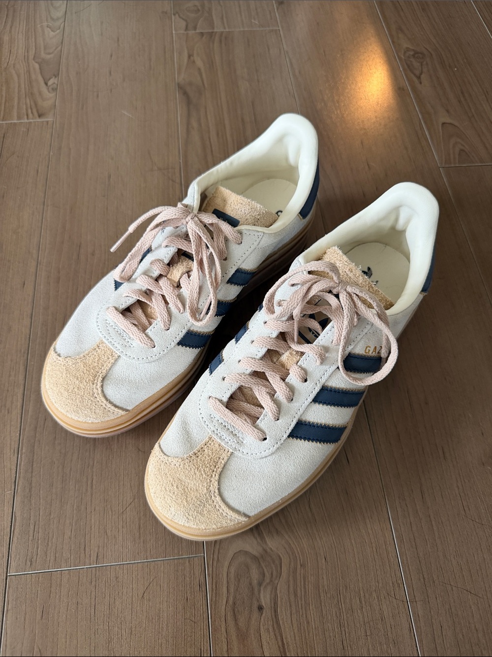 adidas Cream, Navy sneakers
